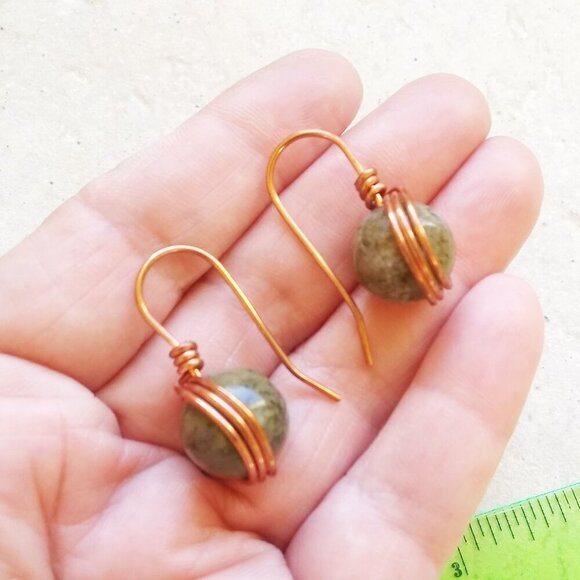 India Agate ~ Big & Bold Handmade Dangle Earrings ~ Warm Hunter Green Colors - Picture 4 of 6